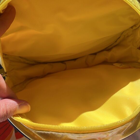 Amarige de Givenchy Cosmetic Jewelry Round Bag - Picture 6 of 7